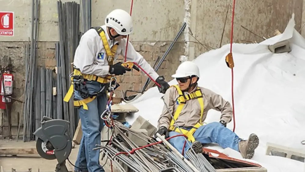 Seguridad y salud laboral: deberes inherentes al contrato