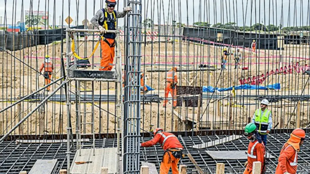MEF: La inversión pública impulsó la economía en abril