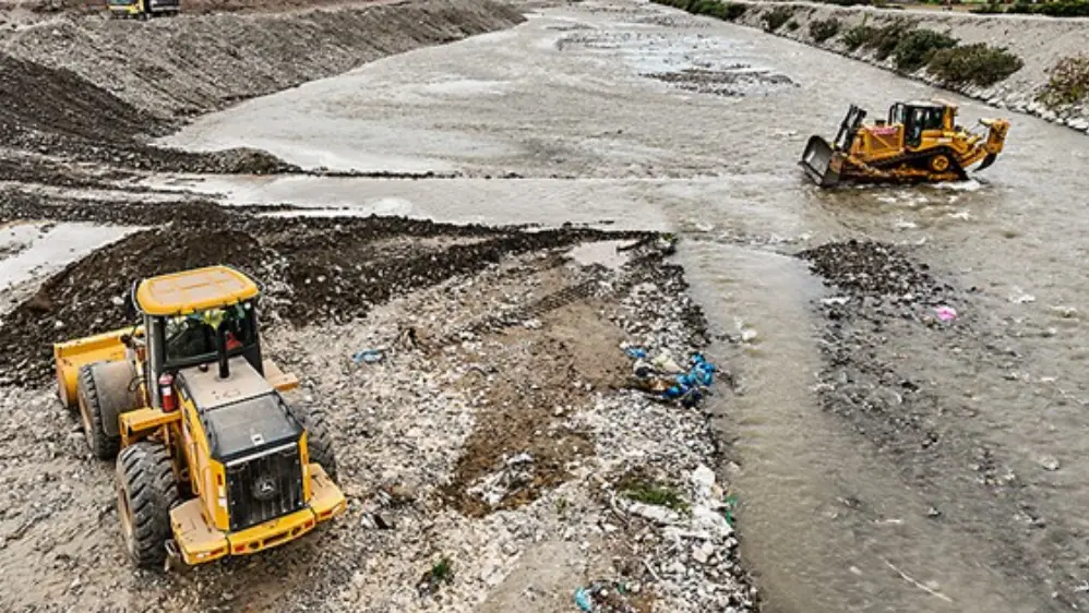 Asignan S/ 938.8 mllns. a obras en regiones