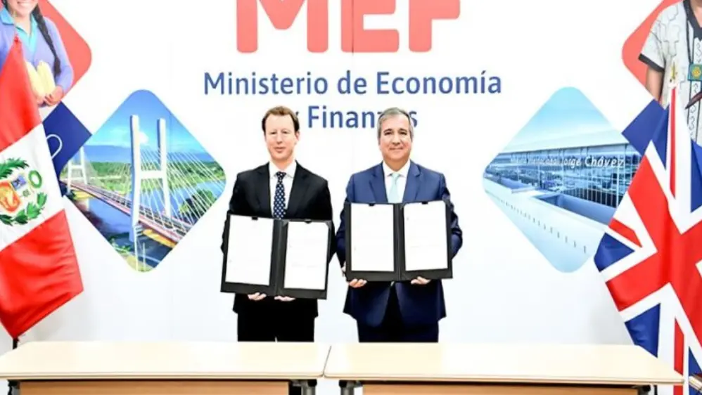 Perú y Reino Unido renuevan cooperación en infraestructura con nuevo memorando